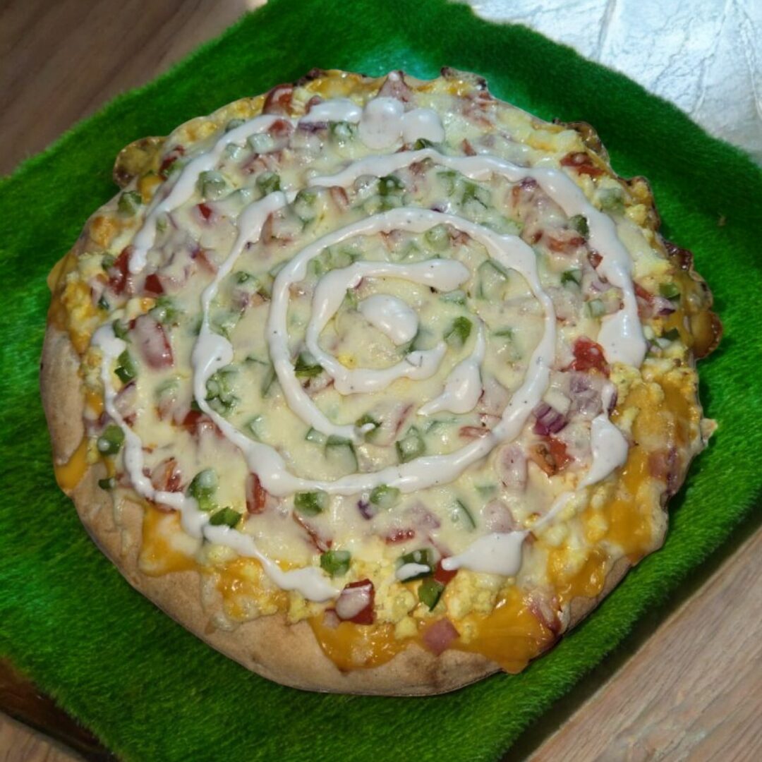 Breakfast Cauliflower Crust Pizza